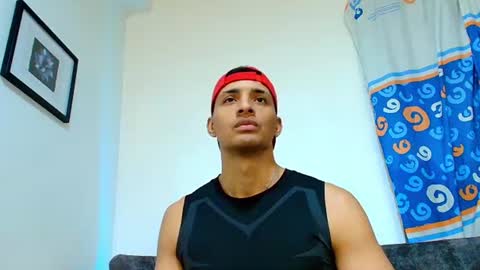 Snapshot of smith_fitness chatting on 06-26-26, 01:48 Smith Fitness online show from 06-26-26, 01:48