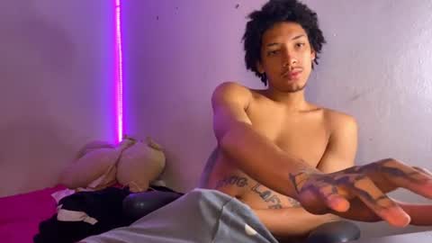 Snapshot of smith_kiki66 chatting on 06-14-26, 03:19 smith_kiki66 online show from 06-14-26, 03:19