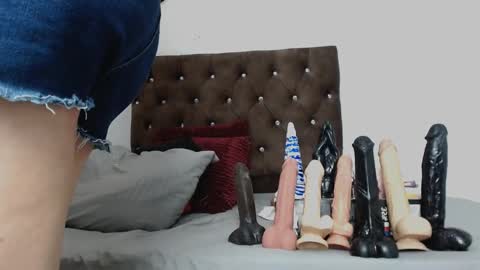 Smithdara online show from 01-24-25, 08:44