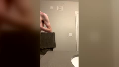 smk95  online show from 04-25-26, 11:13