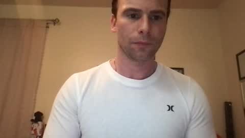 Snapshot of smo0kinvibzzagain chatting on 11-08-25, 01:39 Sn0oOgiNZz online show from 11-08-25, 01:39