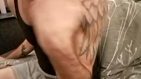 Snapshot of smokeandwatching chatting on 09-23-25, 10:46 Smokeandwatching online show from 09-23-25, 10:46