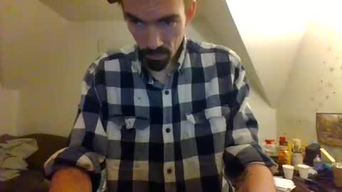 smokenstroke33 online show from 01-01-25, 05:11