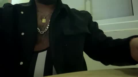 Snapshot of smokeraitlv chatting on 03-16-26, 02:17 smokeraitlv online show from 03-16-26, 02:17