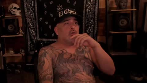 Snapshot of smokey915 chatting on 12-25-24, 11:53 Smokey915 online show from 12-25-24, 11:53