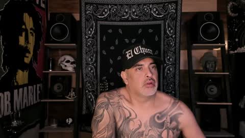 Snapshot of smokey915 chatting on 01-02-25, 05:14 Smokey915 online show from 01-02-25, 05:14