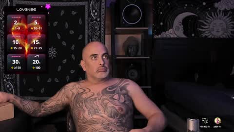 Snapshot of smokey915 chatting on 01-06-25, 04:15 Smokey915 online show from 01-06-25, 04:15