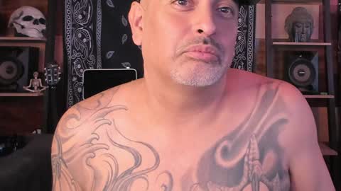 Snapshot of smokey915 chatting on 01-10-25, 05:13 Smokey915 online show from 01-10-25, 05:13