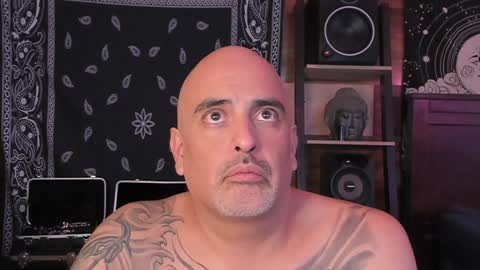 Snapshot of smokey915 chatting on 01-10-25, 11:39 Smokey915 online show from 01-10-25, 11:39