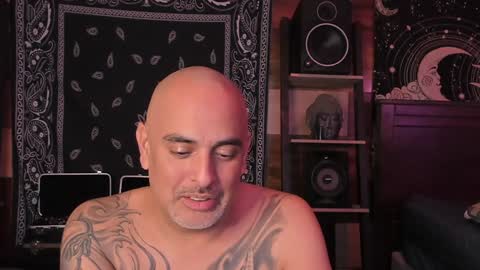 Snapshot of smokey915 chatting on 01-11-25, 05:41 Smokey915 online show from 01-11-25, 05:41