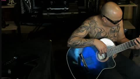 Snapshot of smokey915 chatting on 01-16-25, 08:22 Smokey915 online show from 01-16-25, 08:22