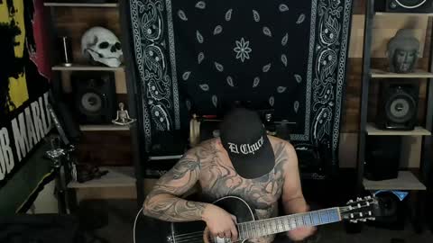 Snapshot of smokey915 chatting on 01-20-25, 09:46 Smokey915 online show from 01-20-25, 09:46