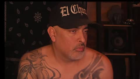 Snapshot of smokey915 chatting on 02-01-25, 12:37 Smokey915 online show from 02-01-25, 12:37