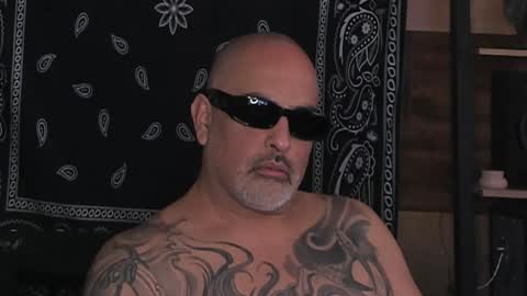 Snapshot of smokey915 chatting on 02-05-25, 07:10 Smokey915 online show from 02-05-25, 07:10