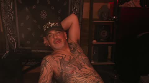 Snapshot of smokey915 chatting on 02-06-25, 11:32 Smokey915 online show from 02-06-25, 11:32