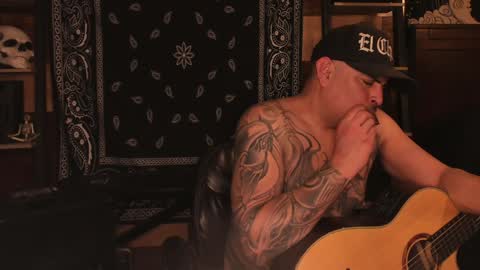 Snapshot of smokey915 chatting on 02-07-25, 02:40 Smokey915 online show from 02-07-25, 02:40