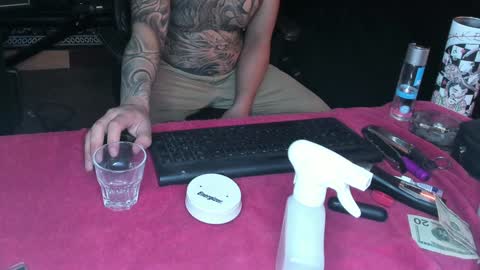 Snapshot of smokey915 chatting on 02-07-25, 08:44 Smokey915 online show from 02-07-25, 08:44