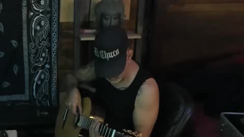 Snapshot of smokey915 chatting on 03-05-25, 07:05 Smokey915 online show from 03-05-25, 07:05