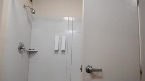 Snapshot of smokey915 chatting on 09-28-25, 08:47 Smokey915 online show from 09-28-25, 08:47