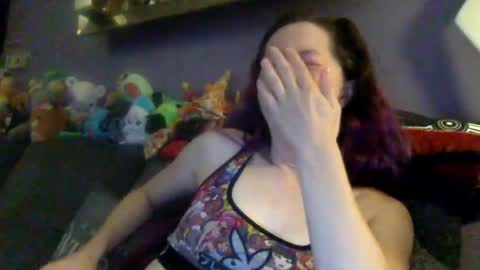 Snapshot of smokinsailorscout chatting on 07-25-26, 02:42 smokinsailorscout online show from 07-25-26, 02:42