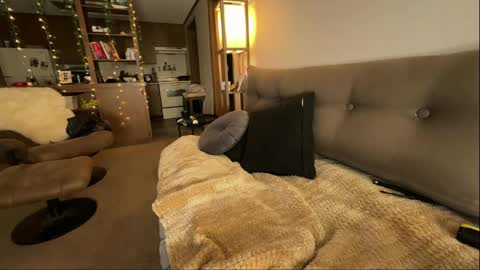 Snapshot of smonkedup chatting on 03-03-25, 01:31 Carolina online show from 03-03-25, 01:31