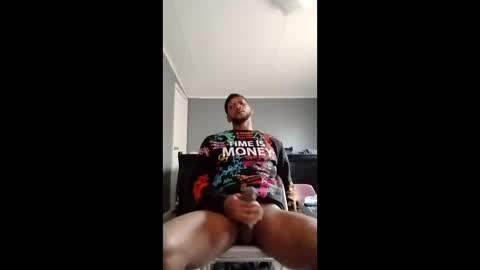 smooth_groove666370 online show from 02-05-26, 02:22