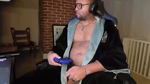 Smoothj2011 online show from 03-18-26, 08:06