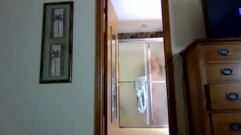 Snapshot of smoothmove1215 chatting on 10-23-25, 05:33 smoothmove1215 online show from 10-23-25, 05:33