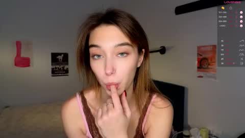 Eva online show from 11-28-25, 08:39