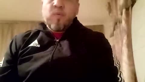 Snapshot of smoothstrik3r chatting on 10-27-25, 01:04 smoothstrik3r online show from 10-27-25, 01:04