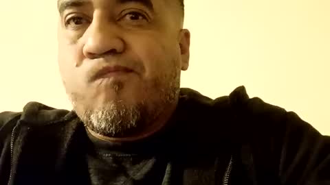 Snapshot of smoothstrik3r chatting on 11-22-25, 07:07 smoothstrik3r online show from 11-22-25, 07:07