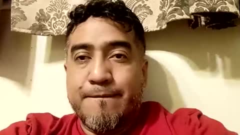 Snapshot of smoothstrik3r chatting on 11-27-25, 07:54 smoothstrik3r online show from 11-27-25, 07:54