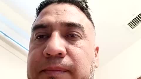 Snapshot of smoothstrik3r chatting on 12-02-25, 11:34 smoothstrik3r online show from 12-02-25, 11:34