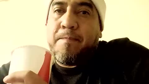 Snapshot of smoothstrik3r chatting on 12-14-25, 06:30 smoothstrik3r online show from 12-14-25, 06:30