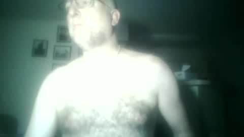 Snapshot of sms172 chatting on 11-22-25, 11:31 sms172 online show from 11-22-25, 11:31