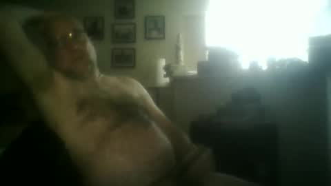 Snapshot of sms172 chatting on 12-14-25, 05:13 sms172 online show from 12-14-25, 05:13