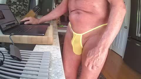 smthbtm53 online show from 07-04-26, 02:45