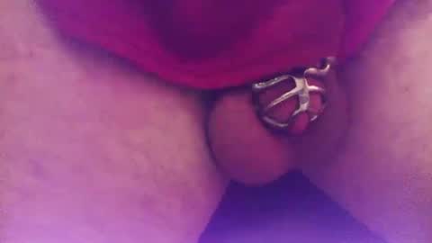 Snapshot of snakepit31 chatting on 12-20-25, 06:15 Sissy Boy online show from 12-20-25, 06:15