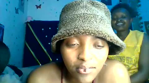 Snapshot of snatchee748467 chatting on 06-24-26, 11:42 snatchee748467 online show from 06-24-26, 11:42