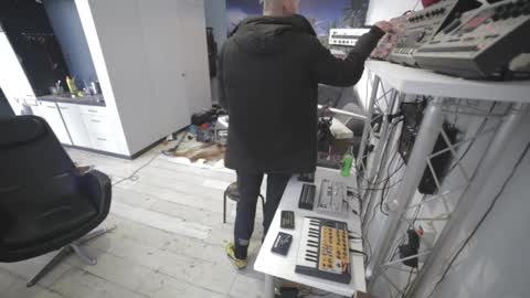 sneaky1985 online show from 02-21-26, 10:27