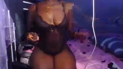 sneakylink001 online show from 03-09-26, 04:33