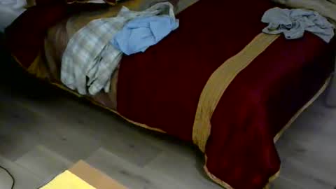 Snapshot of snizniz chatting on 01-28-25, 11:39 snizniz online show from 01-28-25, 11:39