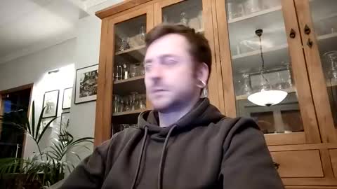 snoecks online show from 03-20-26, 06:35