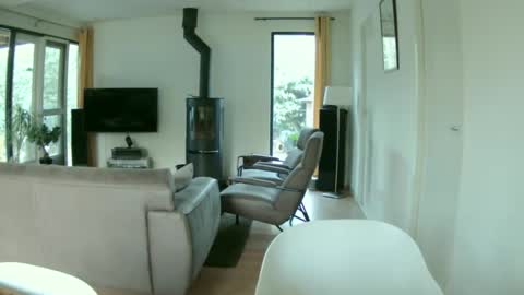 Snoeske and Woodwurm online show from 03-03-25, 06:48