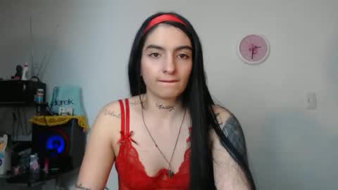 snow_sweet online show from 03-25-26, 07:47