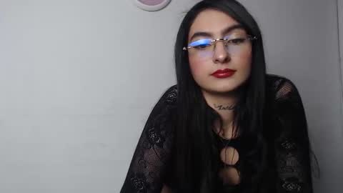 snow_sweet online show from 04-08-26, 08:36