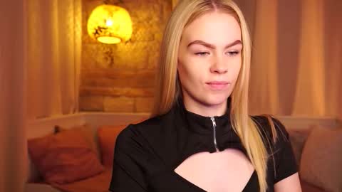 Hanna online show from 10-30-25, 09:33