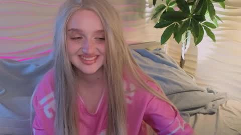 Ellie online show from 05-31-26, 05:26