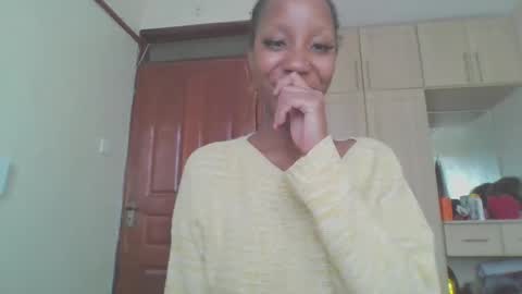 snowfox254 online show from 03-02-26, 09:38