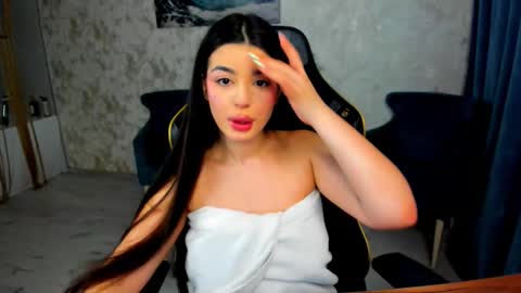 snowingwinter online show from 02-25-26, 05:06